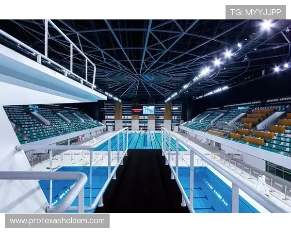 鄂尔多斯高原游泳馆的特殊训练：运动员如何适应海拔1295米低氧环境