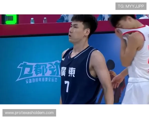 青岛不敌深圳跌出前四,王睿泽5分状态低迷成隐患 青岛不敌深圳跌出前四,王睿泽5分状态低迷成隐患