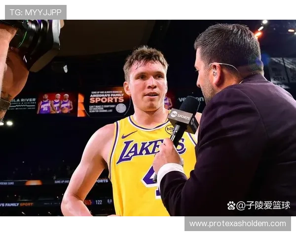 湖人主场战绩10胜3负，客场稳定性成季后赛关键指标